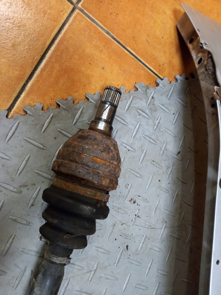 фото №7, Приводной вал левая перед opel insignia 13228195 1.8