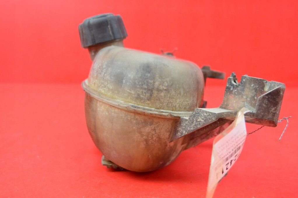 фото №4, Бачок расширительный 820019917 renault master 2 ii 1.9 dci 82 km 97-10