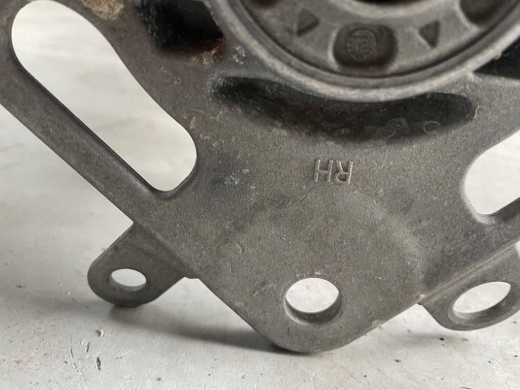 фото №9, Поворотный кулак задняя правая амортизатор jeep compass ii 4x4 68291104ac