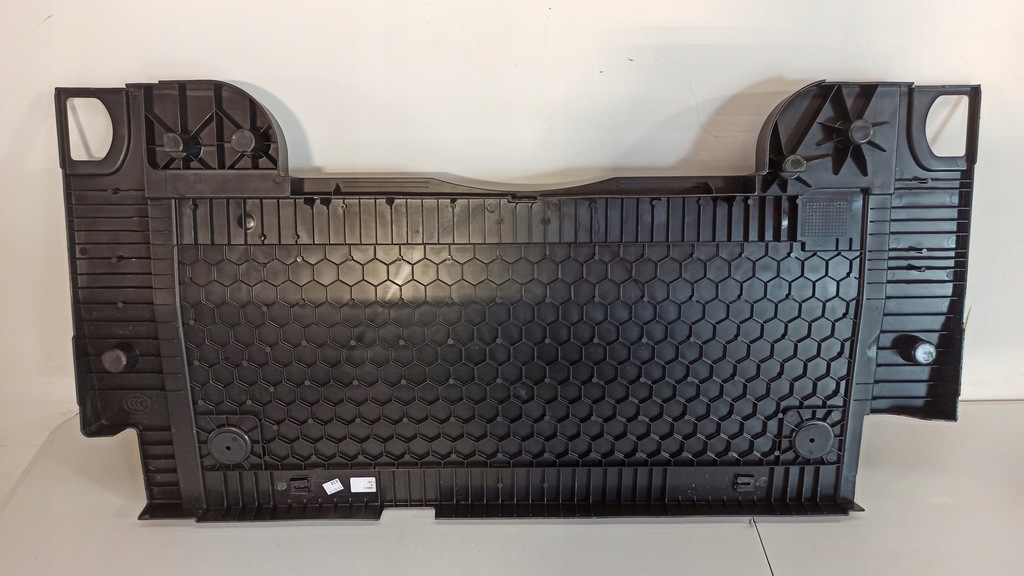 фото №1, Защита плита багажника a4 b9 8w5863373c