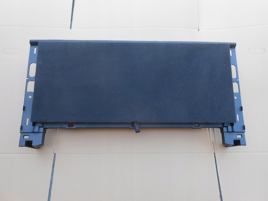 фото №1, Toyota avensis t27 kombi бардачок багажника