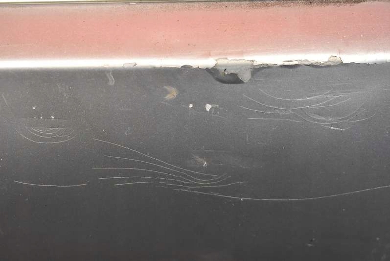 фото №9, Бампер задняя задний серебристый pdc chrysler pacifica 1 i 03-08