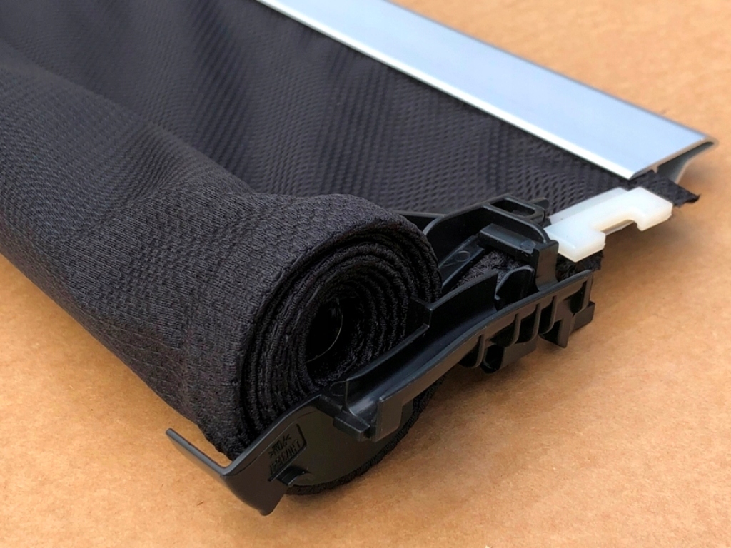 Шторка шторка безпеки люк панорами black czarna do audi rs q3 2014-2018 Зі Шроту