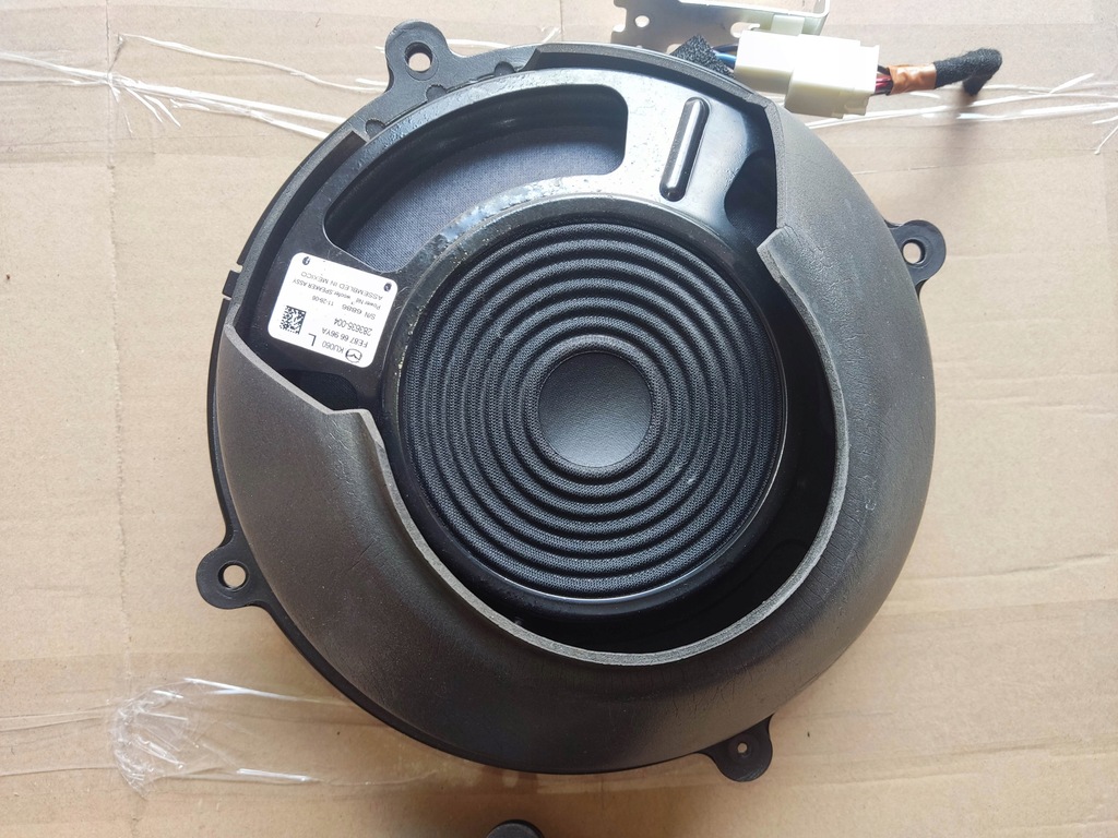 фото №6, Динамик левый + правый перед bose mazda rx8 rx-8 fe876696ya fe876696xa