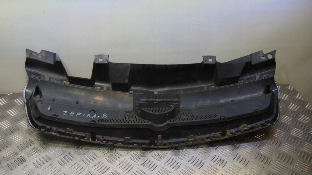 фото №4, Opel zafira b решётка радиатора решётка радиатора 13136139