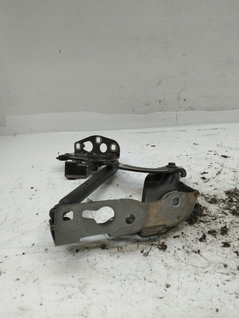 фото №10, Mercedes w213 петля капот правый левый a2138800228