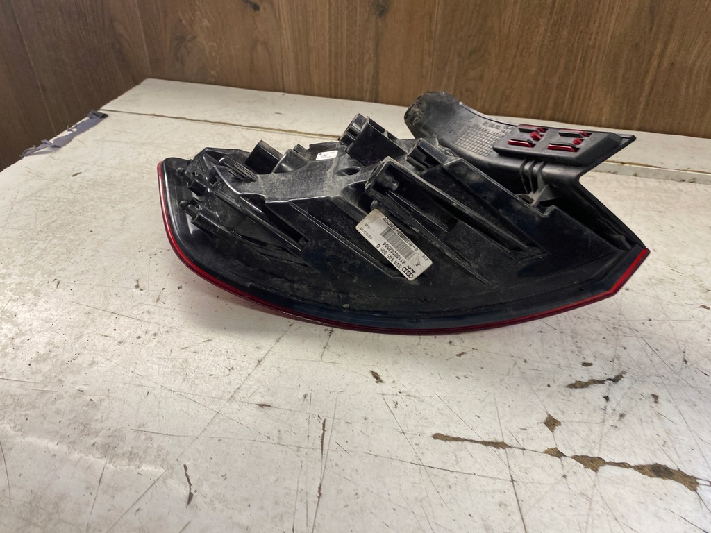 фото №13, Audi a3 8v sportback лампа правый задняя led 8v4945096d