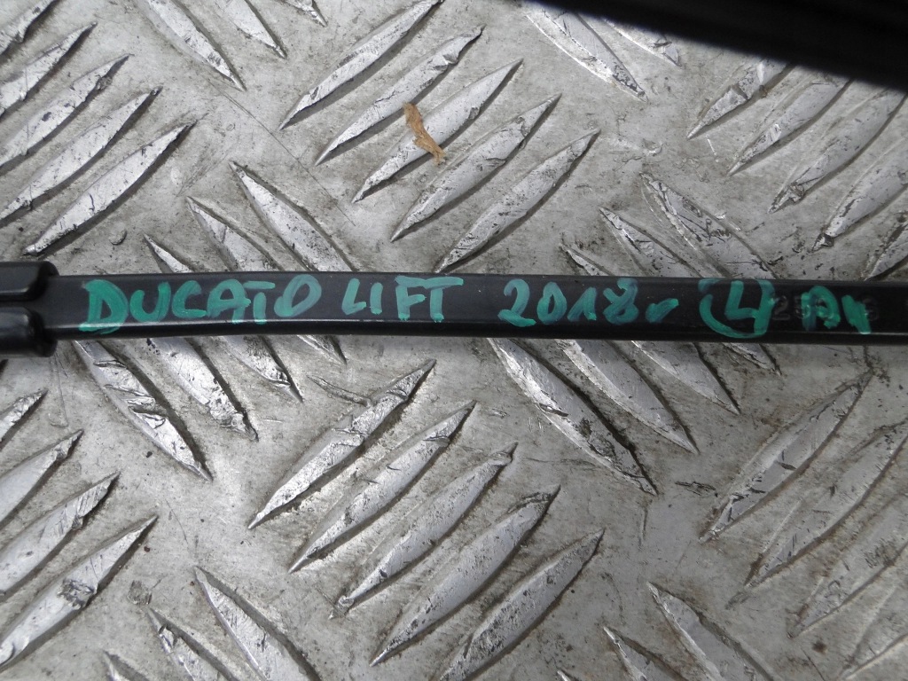 Рычаг дворники перед fiat ducato 2018 рестайлинг Оригинал