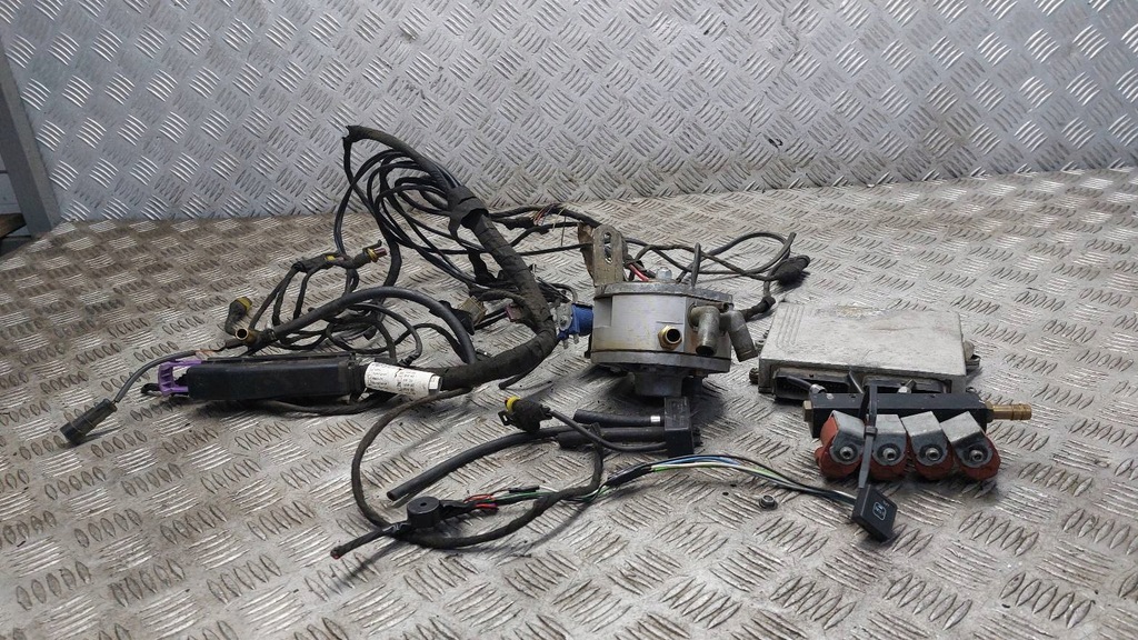 фото №1, Электропроводка газовая lpg ford scorpio mk2