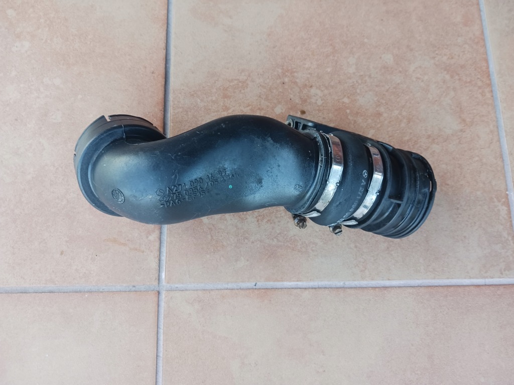 фото №1, Шланг воздухозаборник mercedes 1,8 k a2710901437