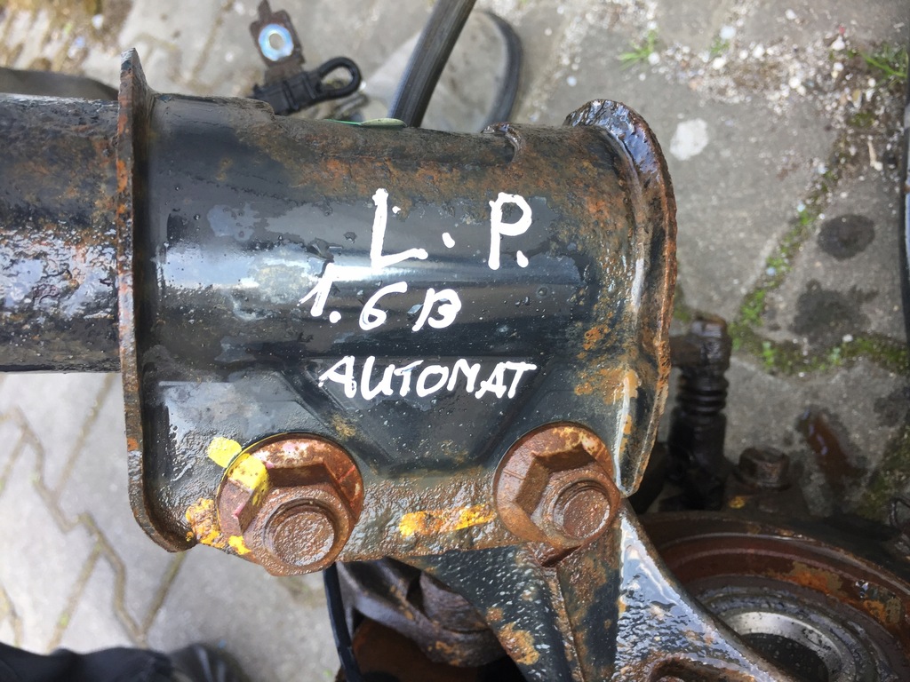 фото №4, Suzuki s-cross 4x4 амортизатор поворотный кулак рычаг l