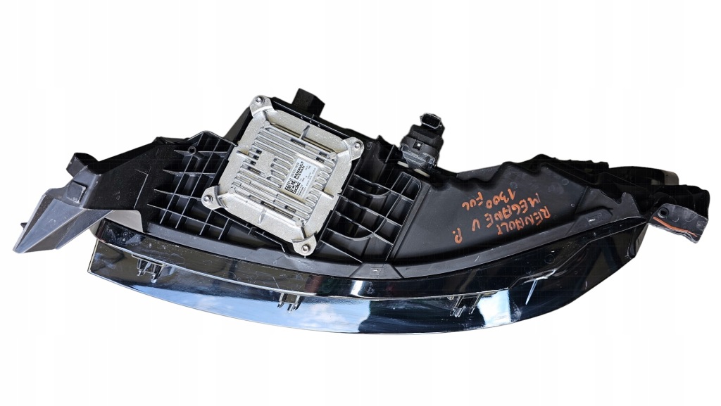 Фара правый  led renault megane v e-tech 260104574r Цена