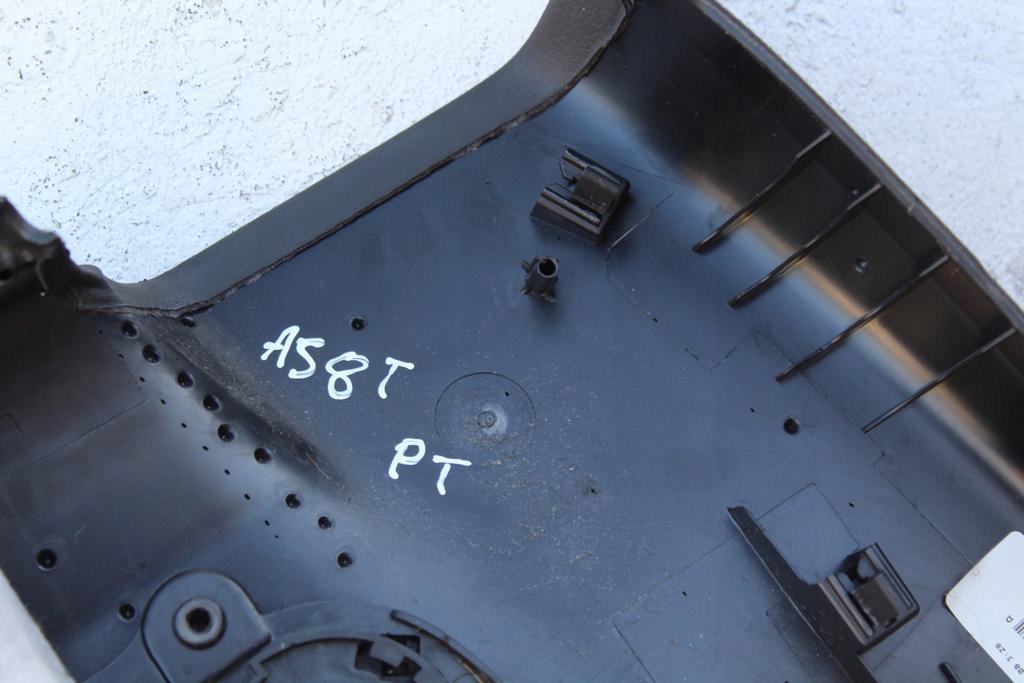 фото №10, Обшивка оббивка двері правий задня audi a5 8t 8t0867036