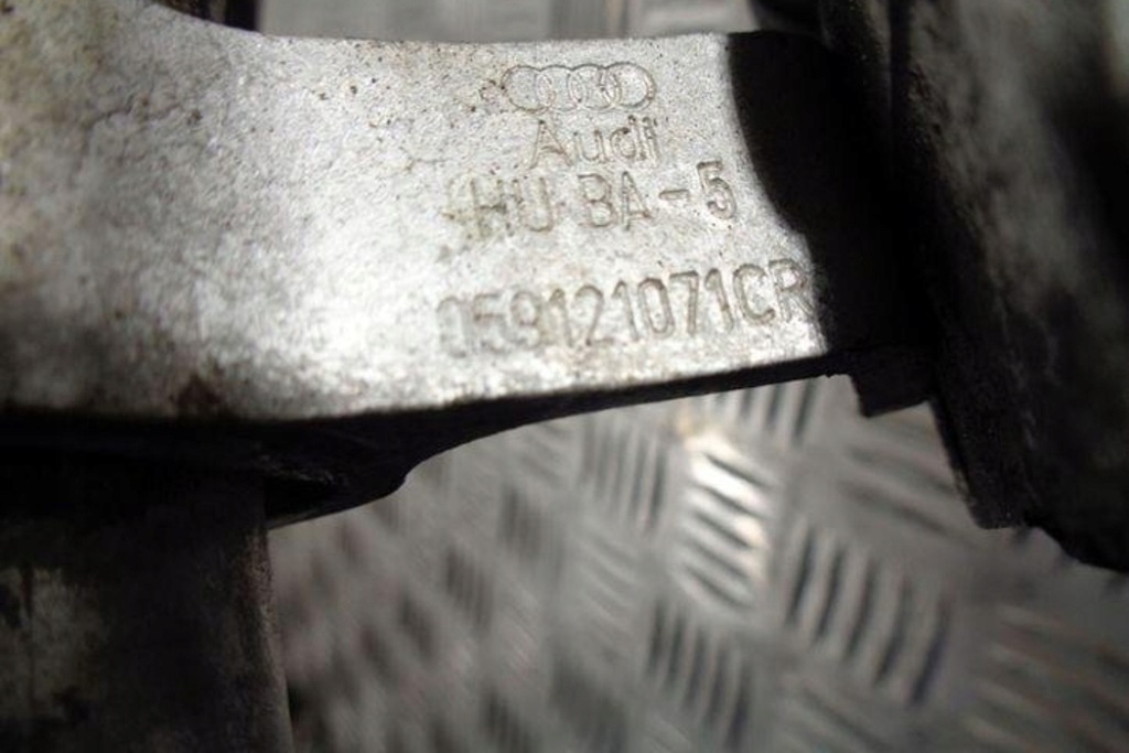 фото №8, Кронштейн кріплення компресора кондиціонера audi q7 4l 059145169bl 3.0l дизель