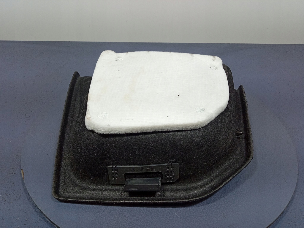 фото №7, Mercedes gls x166 обивка boczekwnęka багажника левый задняя