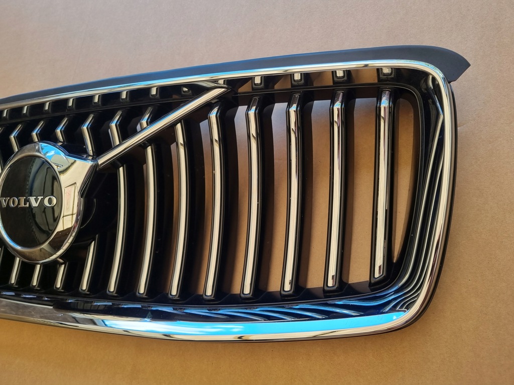фото №3, Volvo xc90 lift решётка радиатора решётка радиатора