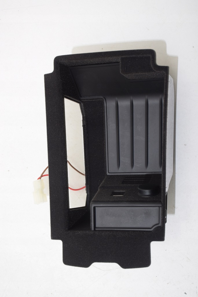 фото №9, Bmw 7 g11 g12 зарядний пристрій індукційна телефону - бардачка підлокітник