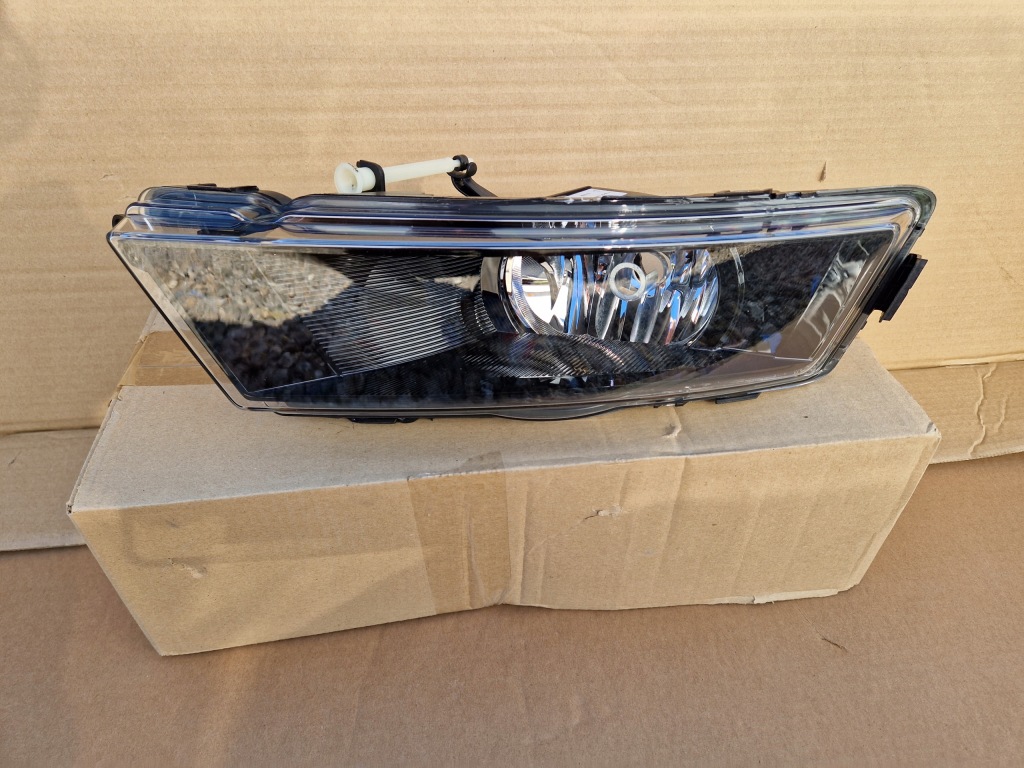 фото №1, Протитуманна фара лівий skoda rapid 5ja 12-15 5ja941701a новий оригінал monte carlo