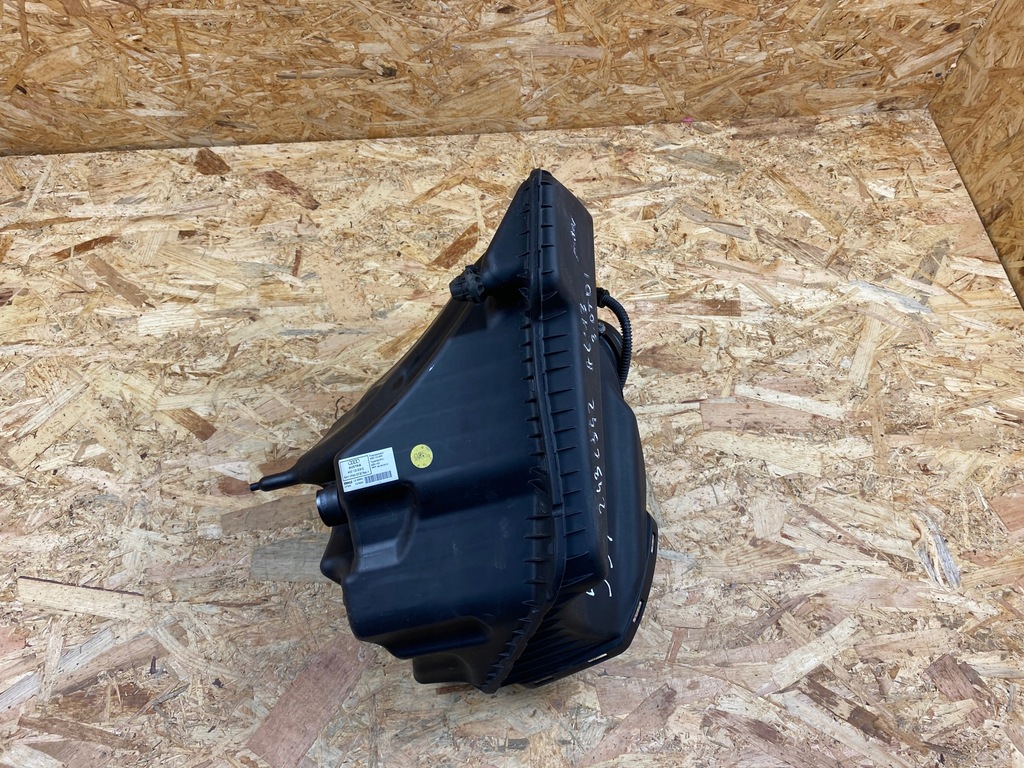 фото №5, Корпус фільтра повітря audi a6 c7 a7 4g 3.0tdi 4g0133838e 2011-