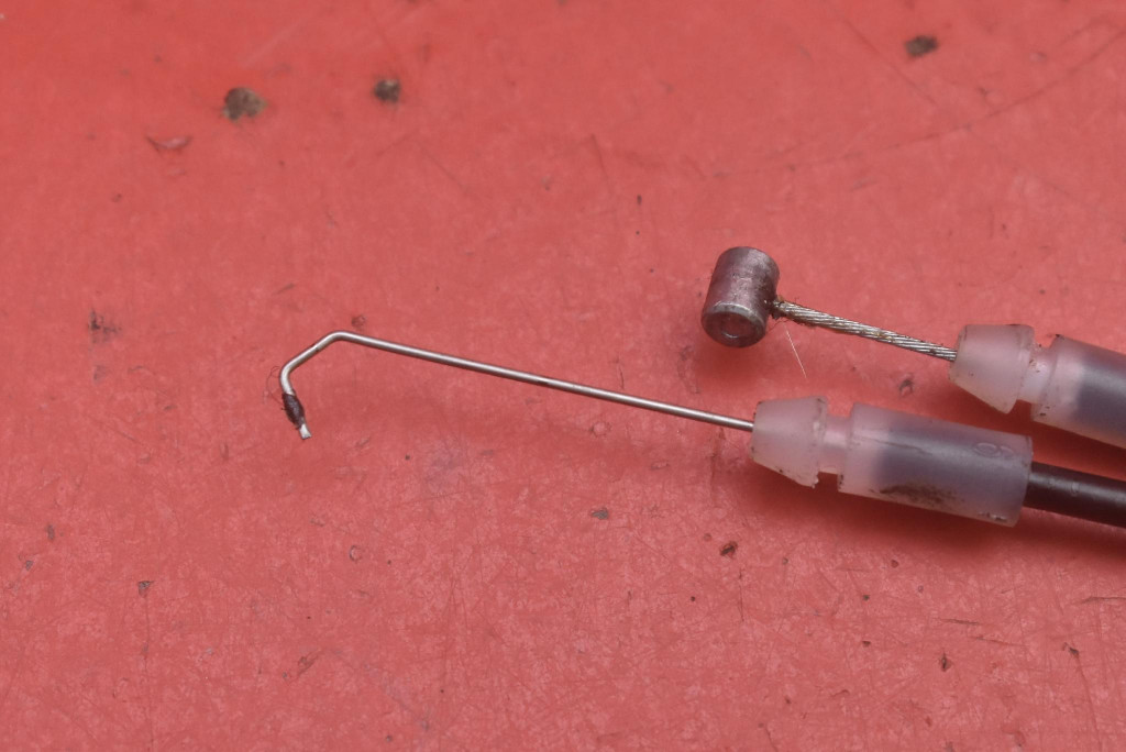 фото №9, Замок двері лівий перед передній eu 82202-79j33 suzuki sx4 1 i 5d hb 06-14