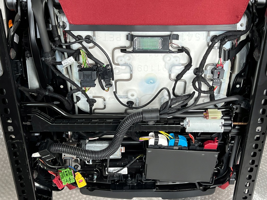 фото №8, Audi s5 a5 8w сиденья кожа обивка sportback