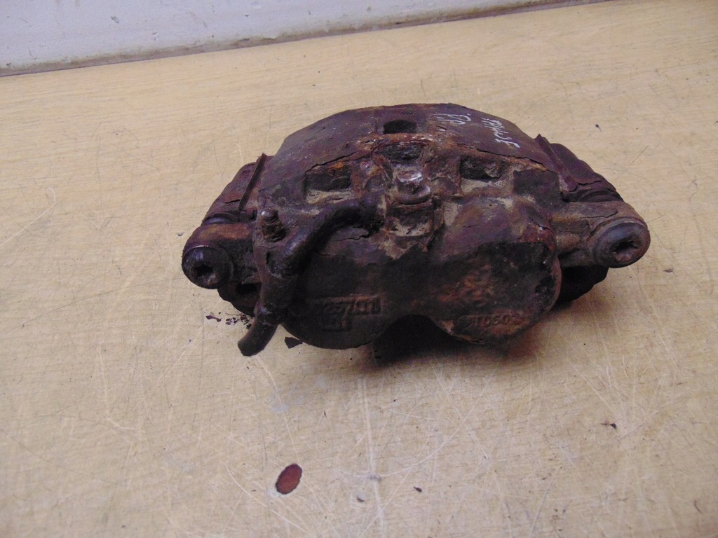 фото №9, Суппорт тормозной правый перед chevrolet tahoe ii 1999-