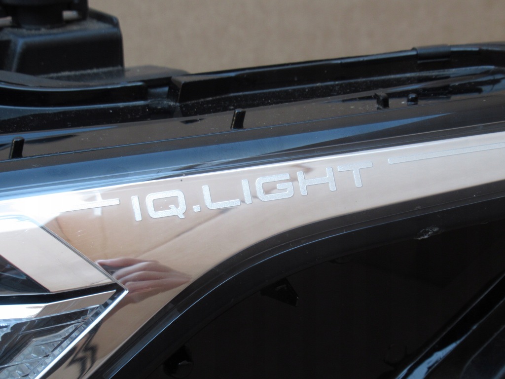 Купити Vw tiguan лампа ліва led iq light 5nb941081h