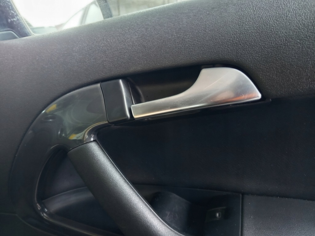 фото №4, Ручка внутрішня передня права audi a3 8p