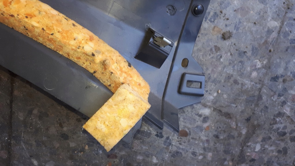 фото №12, 2-4866-010 молдинг багажника vw phaeton