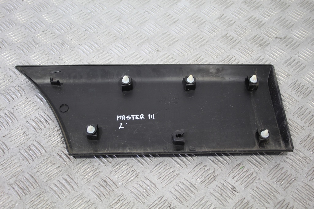 фото №2, Молдинг боковая renault master iii середина левая