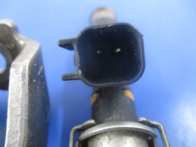 фото №3, Mazda 6 1.8 молдинг +форсунка 4szt 0280158103