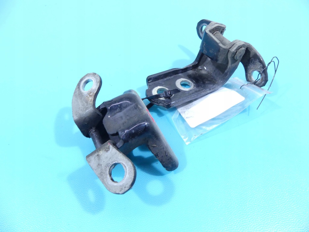 фото №1, Петля дверь задняя левых land cruiser j120 120