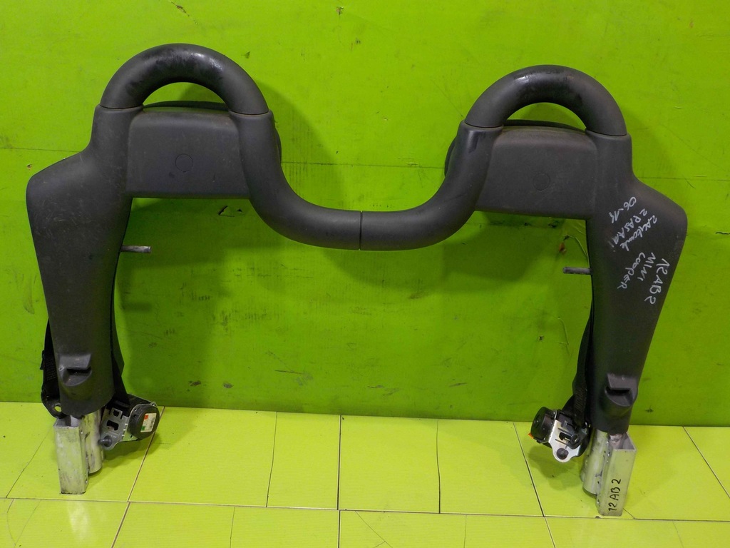 фото №4, Mini cooper one i r52 06r cabrio подголовники с ремни задняя дуга