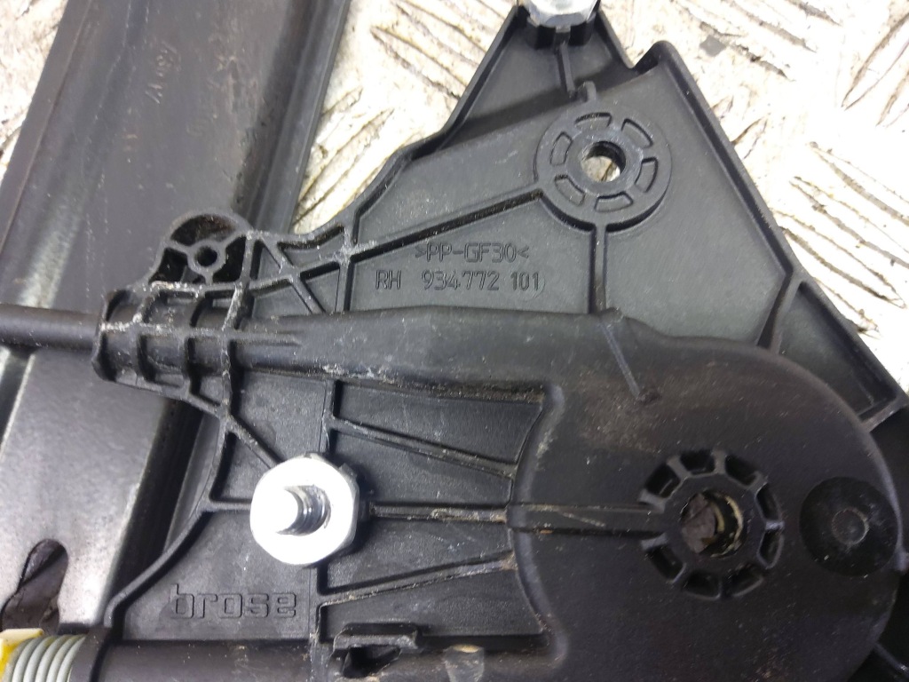 Купити Bmw 2 f22 f23 2018 перед сторона права підйомник скло дверей з двигун