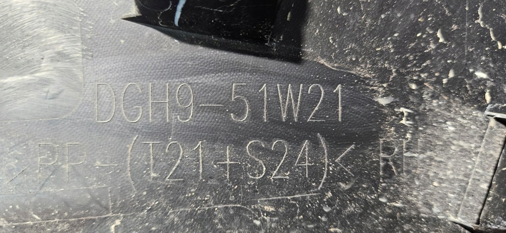 фото №13, Молдинг na крыло mazda cx-30 cx30 19-21 правый перед правая передняя