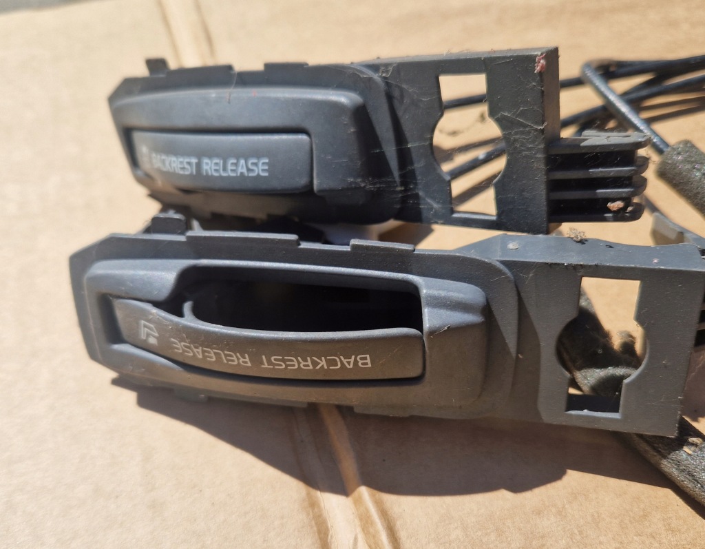 фото №4, Volvo s80 замок трос ручка відкривання сидіння заднє сидіння 2002