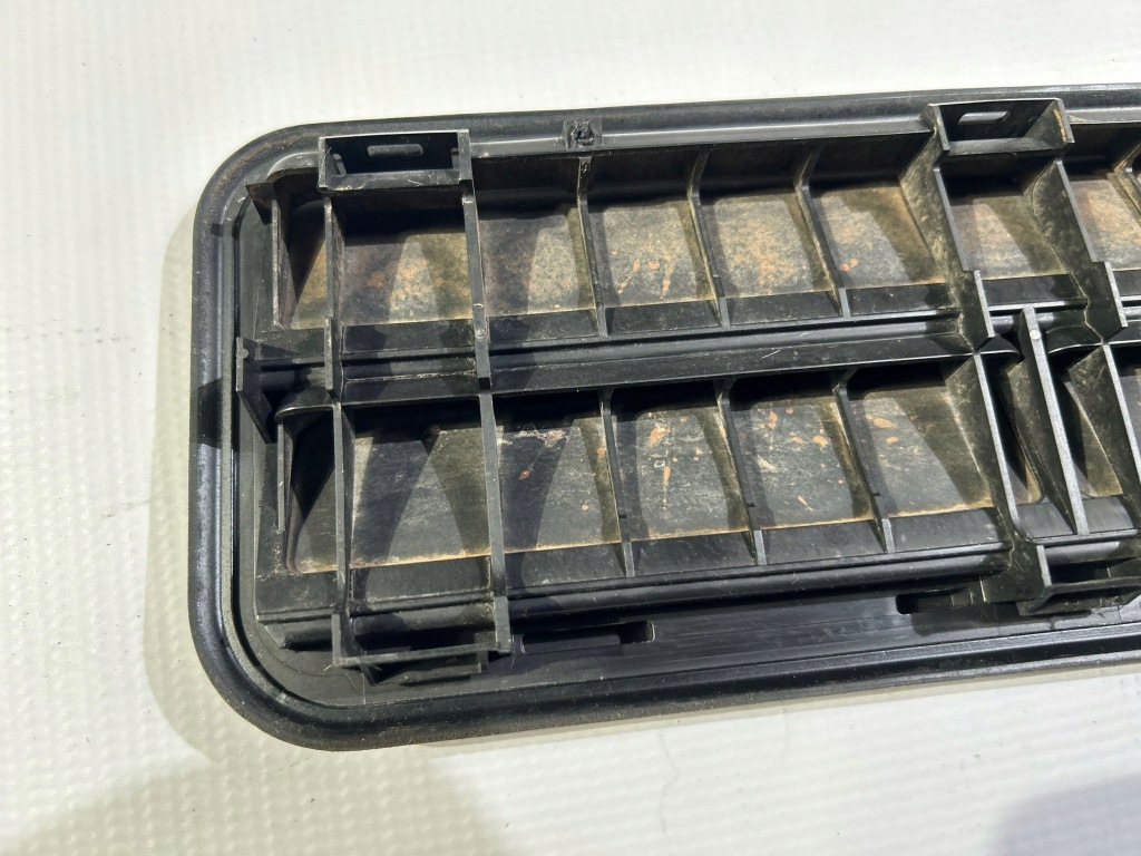 Решётка вентиляционная декомпрессионная ford f150 f-150 2009- с Разборки