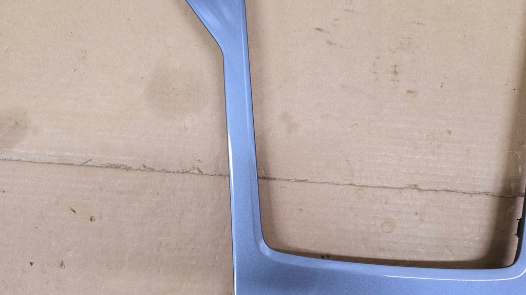 фото №3, Ford mondeo mk4 lift 10-14 rok рамка радіо консолі тунель niebieska ładna !