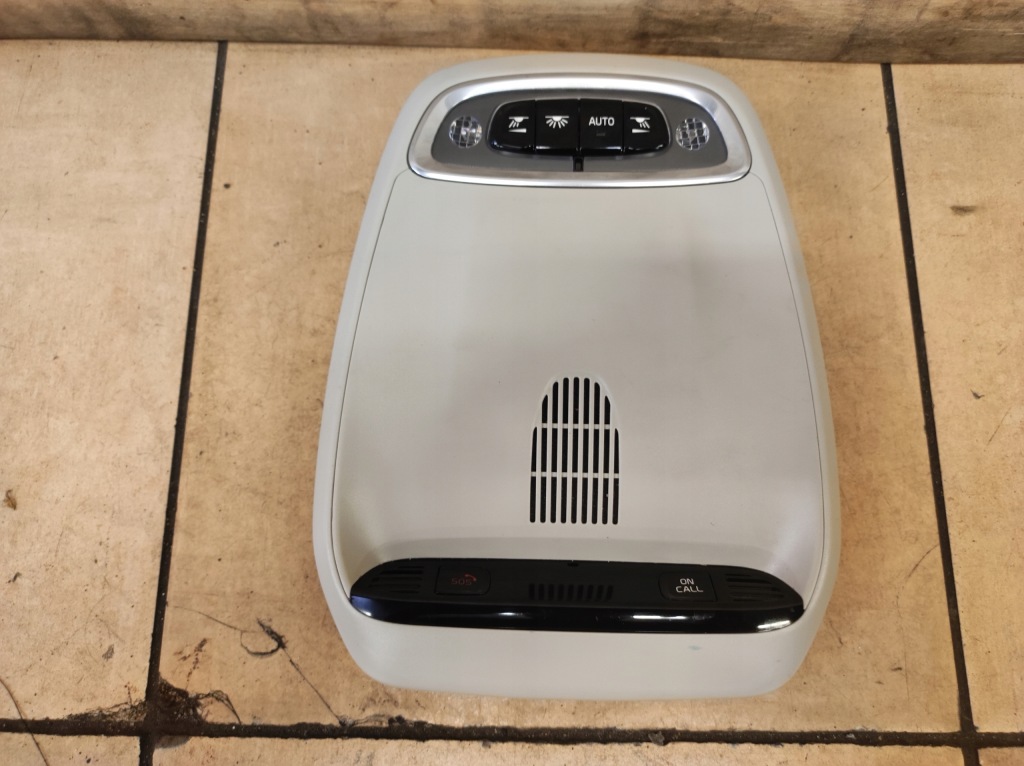 фото №1, Лампа освещение кабины volvo s90