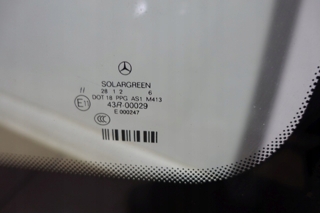 фото №4, Mercedes w221 s-klasa стекло перед передняя solargreen