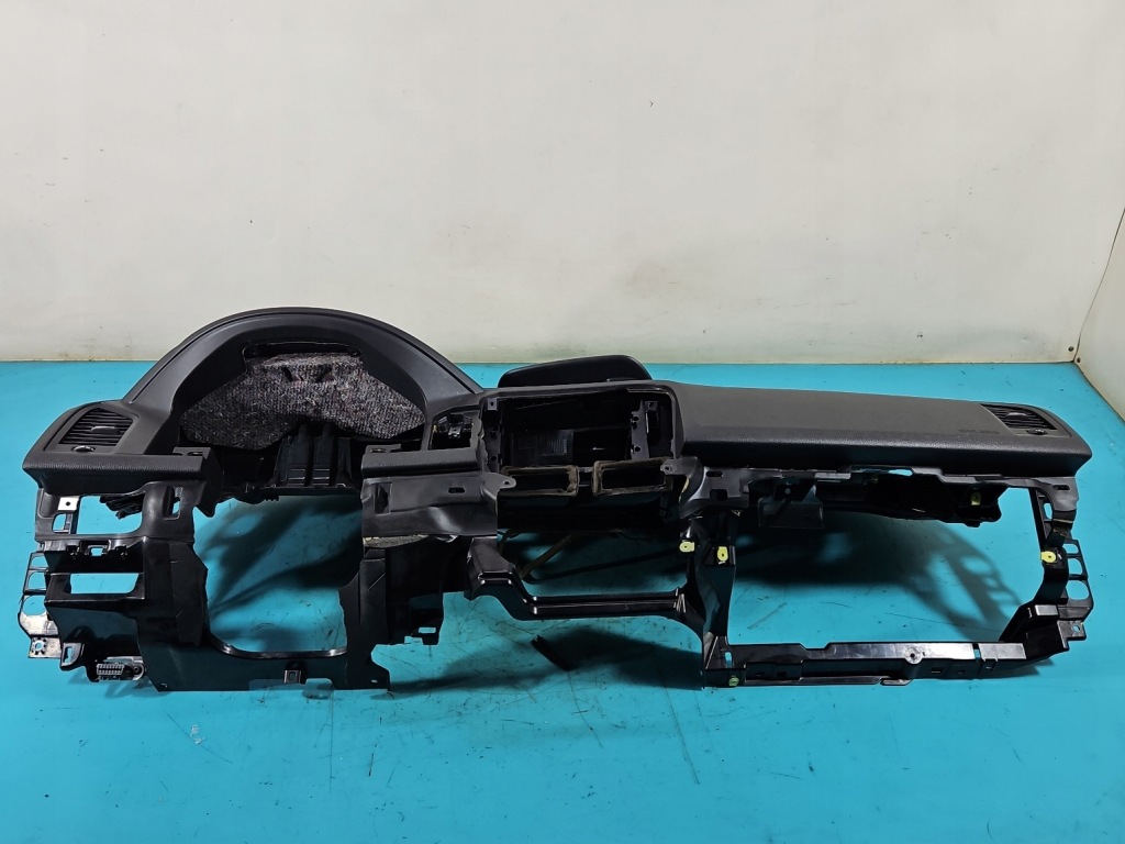 фото №1, Приборная панель приборная консоль подушка безопасности пассажира volvo xc60 i 08- радар оригинал