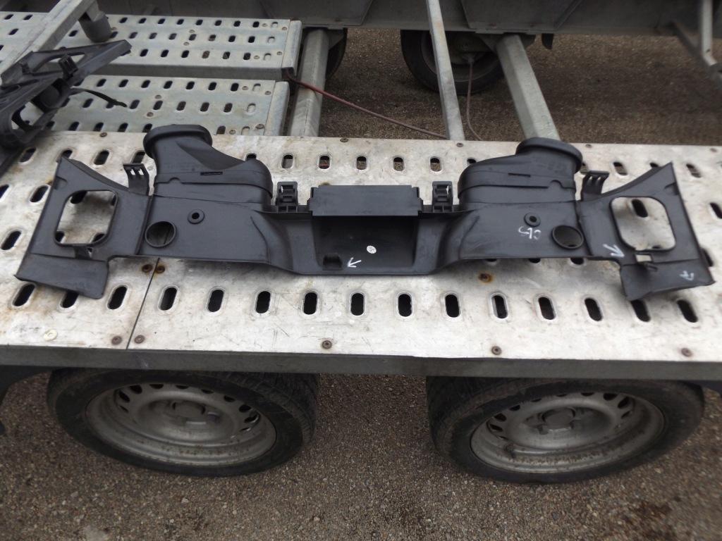 Захист поперечина передній впуск поперечина mercedes cls w218 в Україні