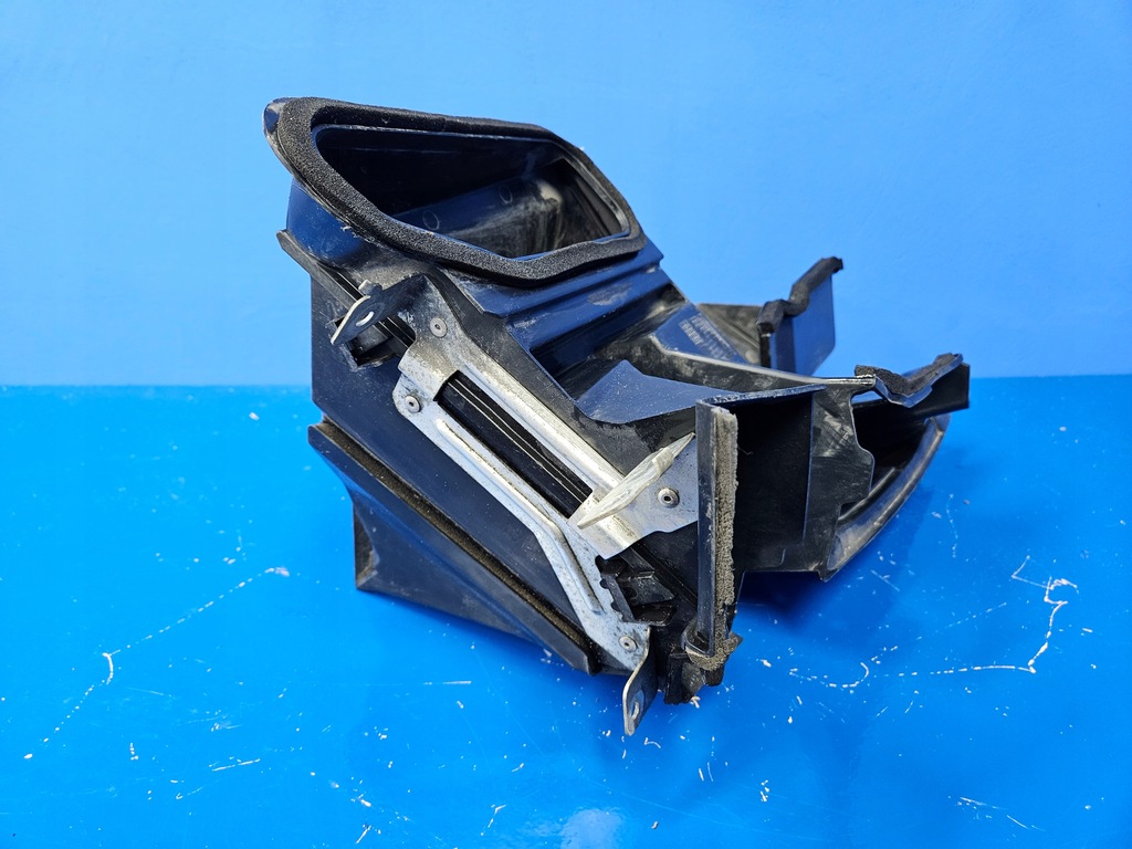 фото №7, Канал впуск повітря mitsubishi i-miev citroen c-zero peugeot ion 7803a054