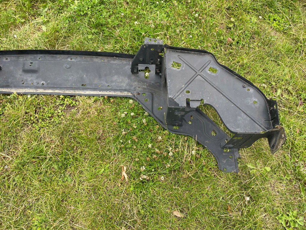 фото №8, Volvo xc7 v70 s80 pas передний усилитель