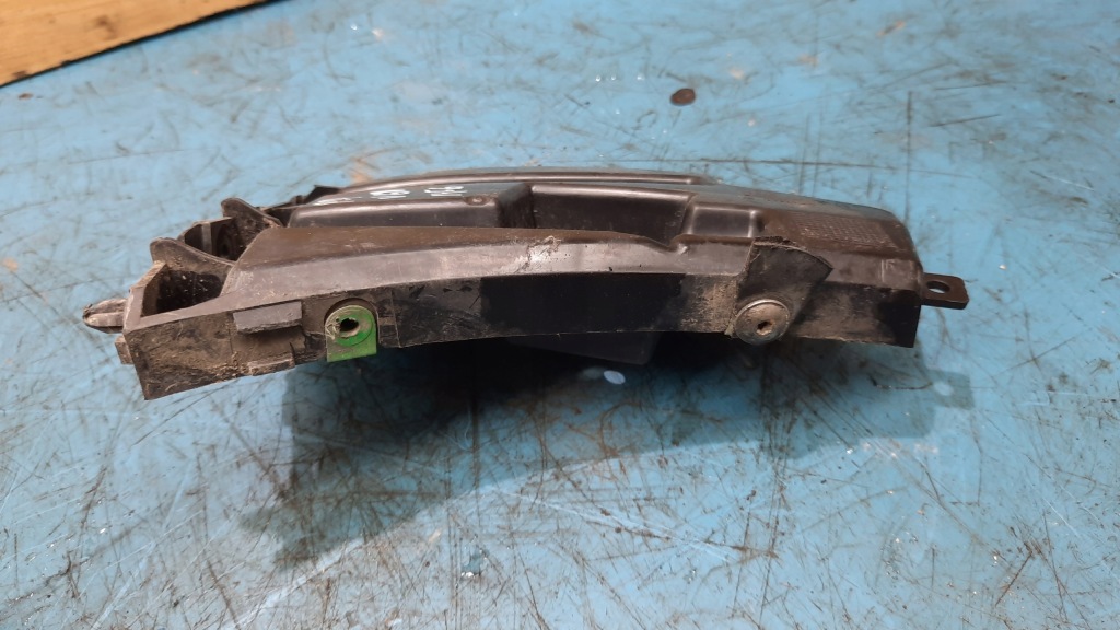 фото №7, Напрямна бампера перед правий volvo v60 10-13r