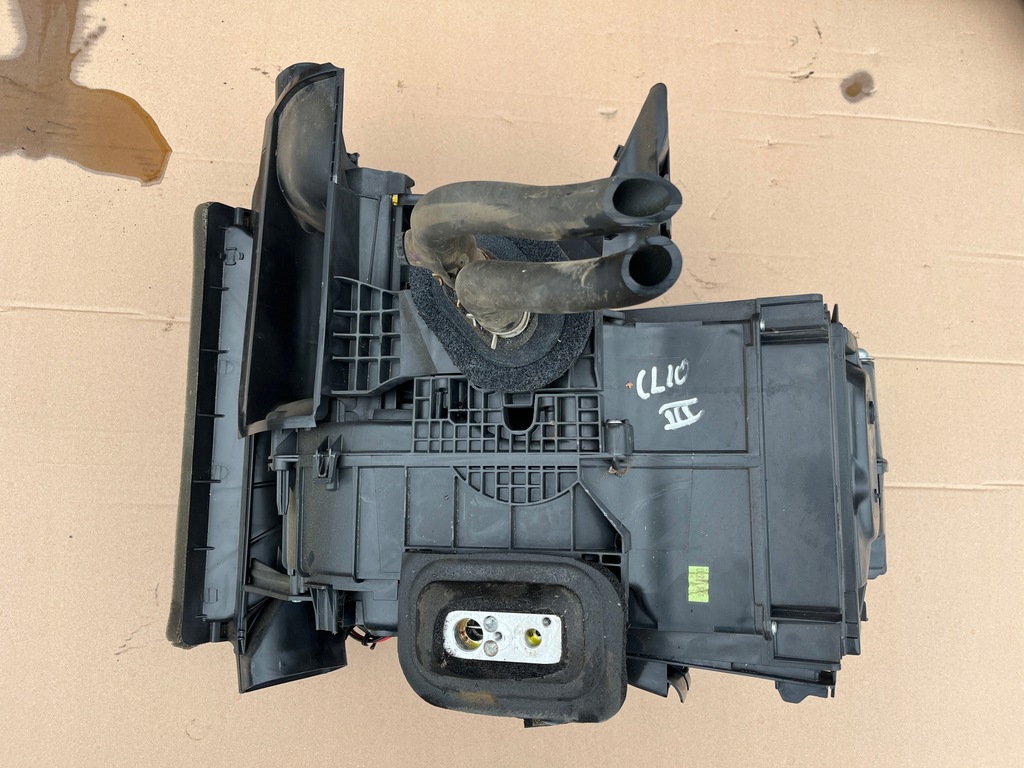фото №1, Отопитель воздуходувка renault clio iii 2005-2012 8200784933