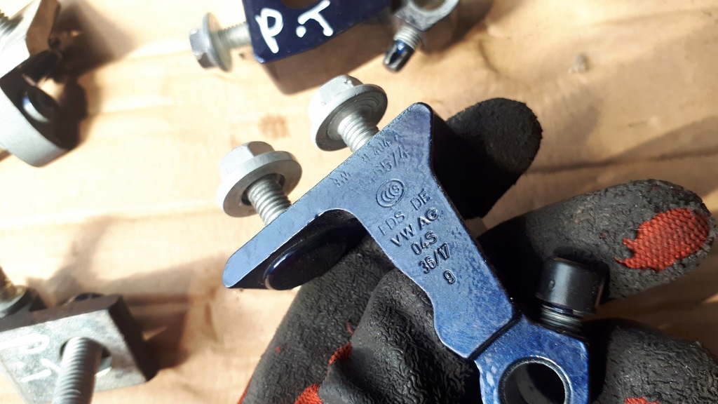 фото №6, S4 b9 a4 8w петля петли дверь правый задняя lx5h