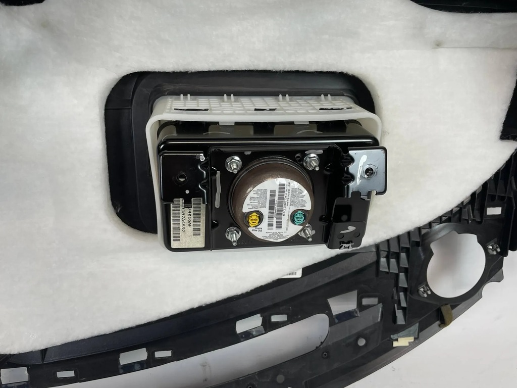 фото №8, Dodge challenger 2015+ панель приладів приладова з подушка пасажира