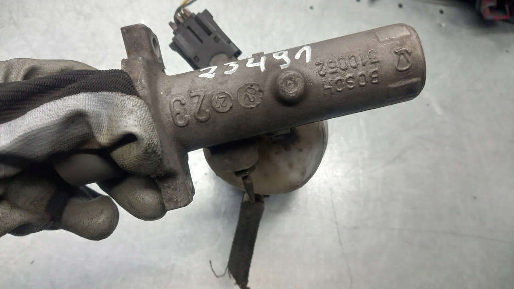 фото №5, Насос тормозная volvo s40 310052