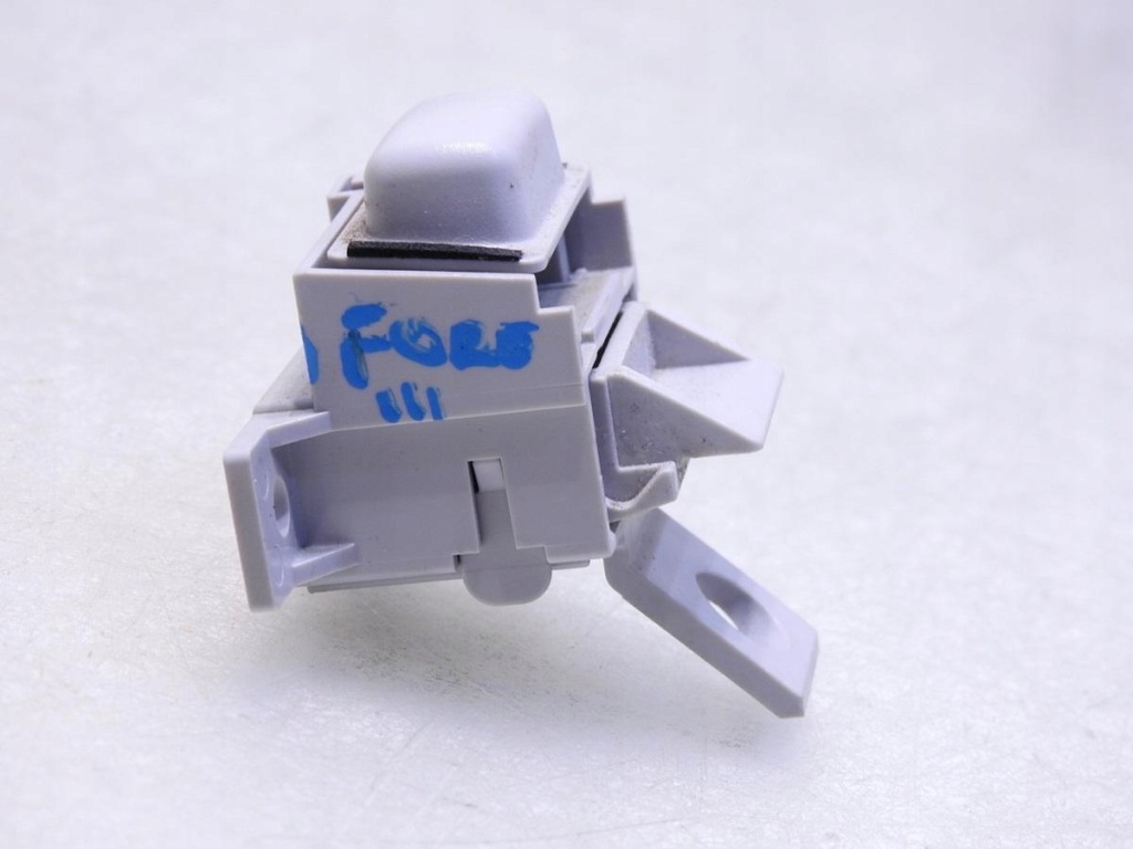 фото №3, Кнопка шторка subaru forester iii